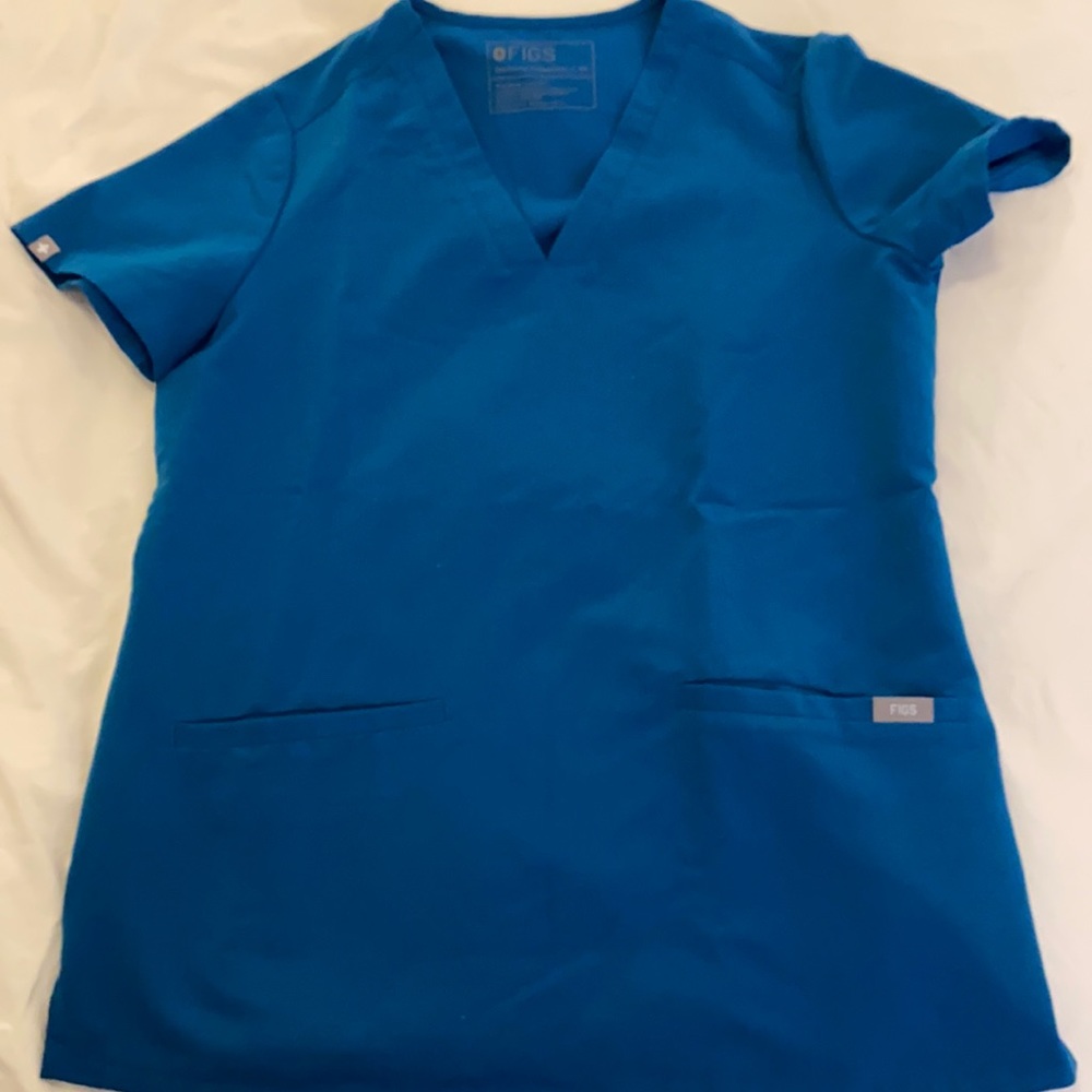 FIGs 3 pocket Aspen/teal scrub top size XS, worn once, great condition!